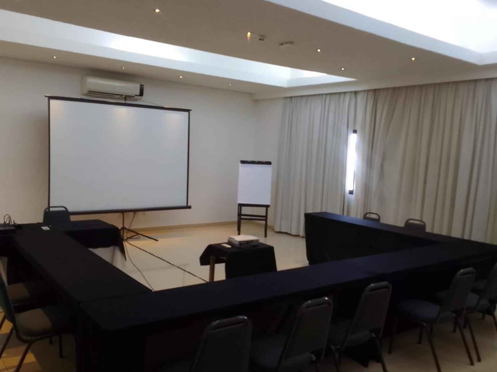 Oasis Tower Hotel Ribeirão Preto Extérieur photo